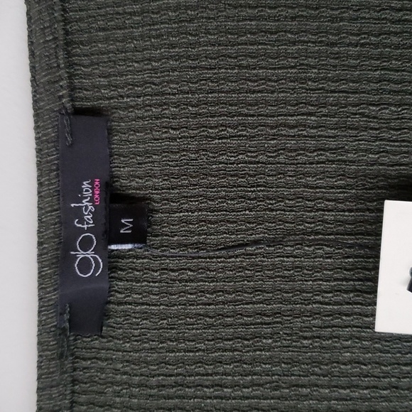 Green summer dress - Picture 2 of 3